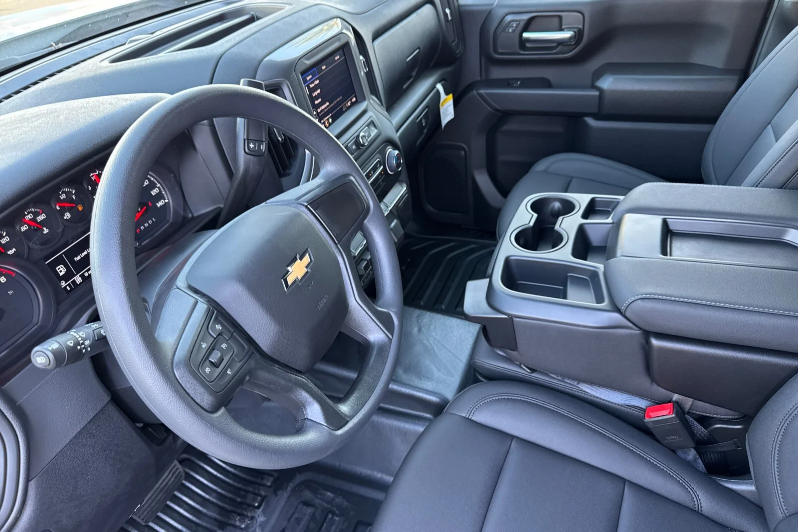 2026 Chevrolet Silverado 2500 HD WT view 9