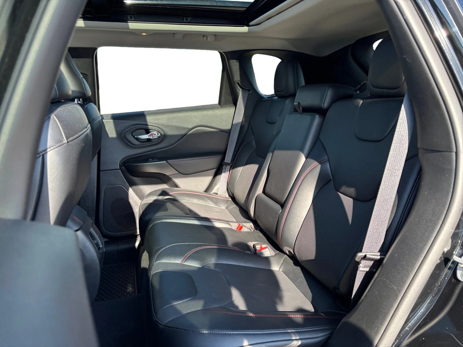 Certified Used 2022 Black Jeep Trailhawk Elite image 16