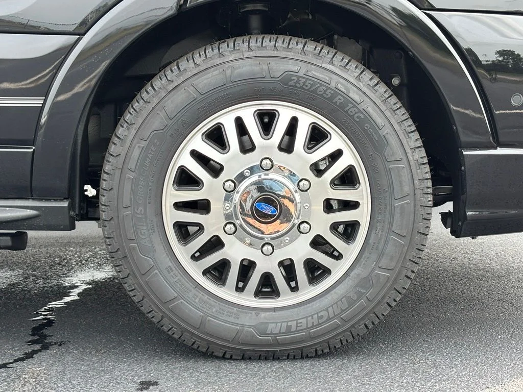 New 2026 Black Ford Explorer Limited SE image 54