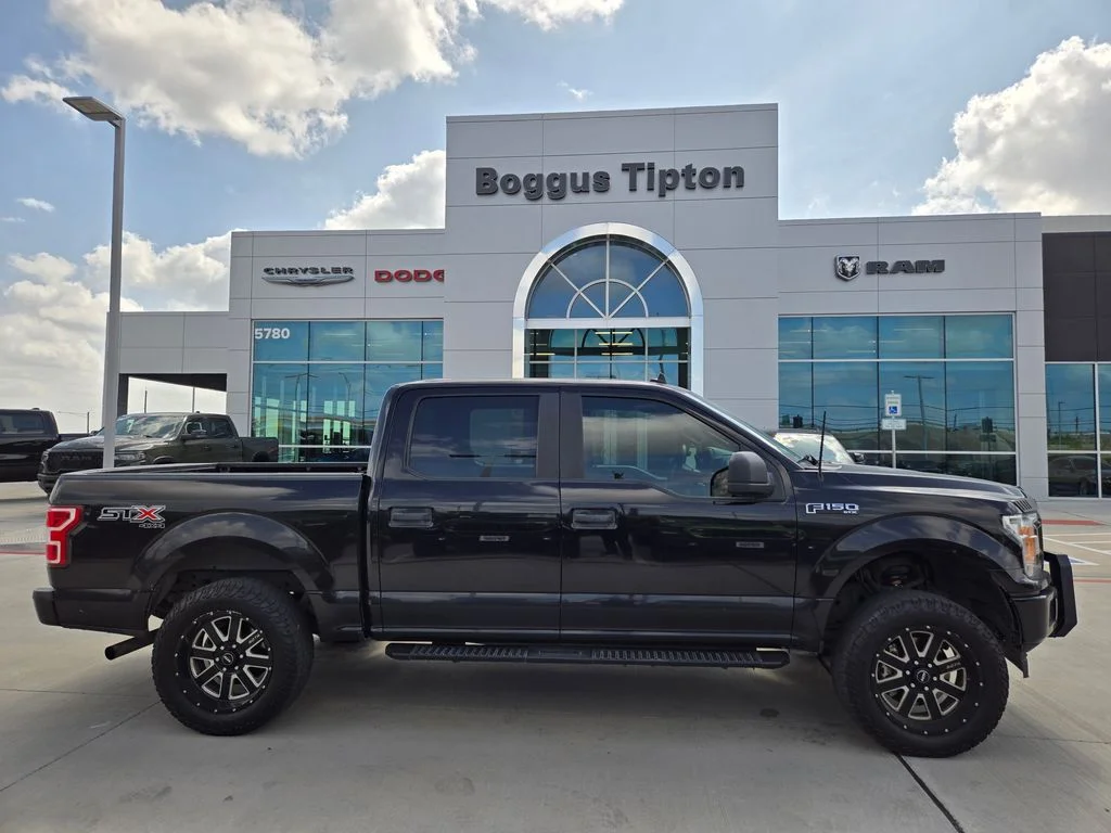 Used 2020 Black Ford XL image 2