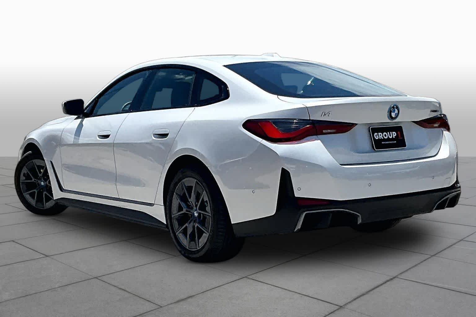 Used 2023 Mineral White Metallic BMW eDrive35 image 11