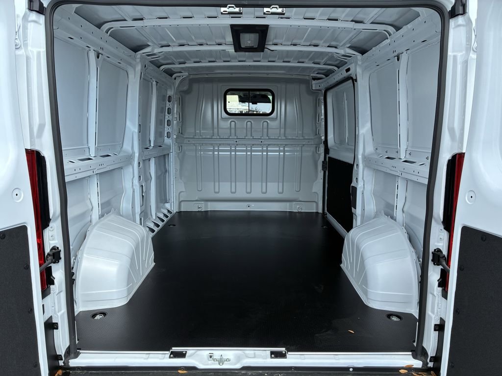 New 2026 Bright White Clear-Coat Exterior Paint Ram Base image 20