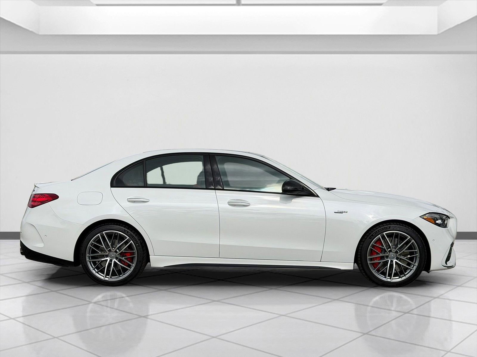New 2026 MANUFAKTUR Moonlight White Metallic Mercedes-Benz AMG® C 43 4MATIC® Sedan image 24