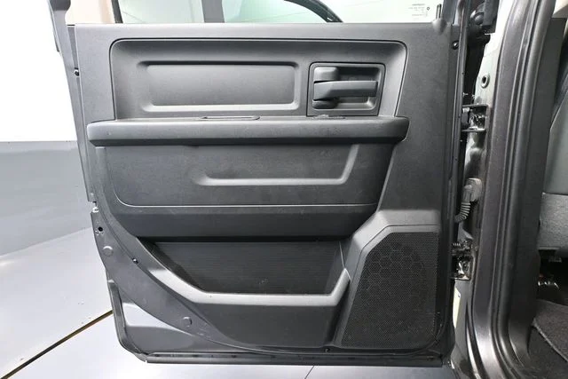 Used 2019 Gray Ram Tradesman image 26