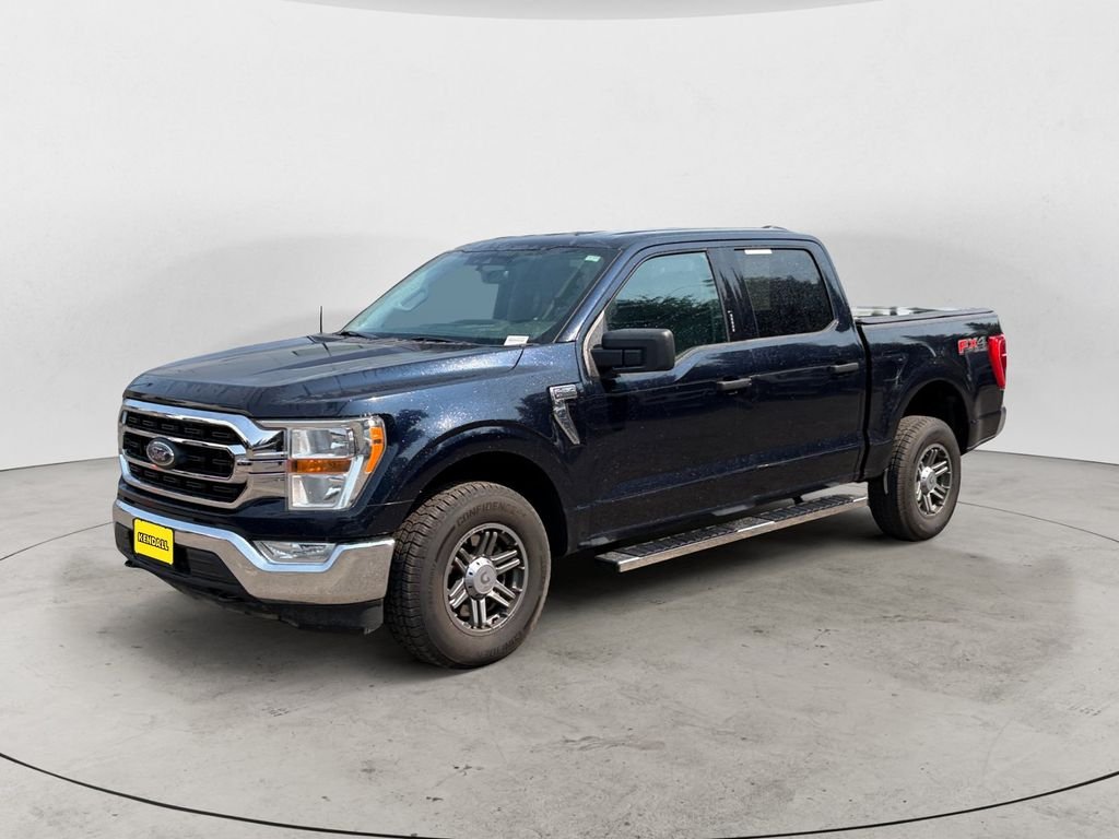 Certified Used 2022 Blue Ford XLT image 1
