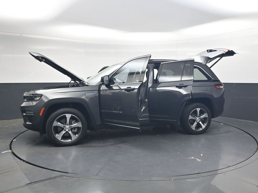 Used 2022 Baltic Gray Metallic Clearcoat Jeep 4xe image 41