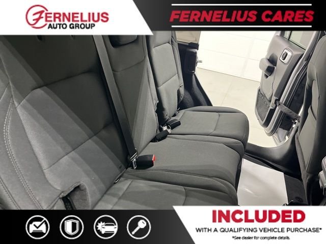 Used 2018 Silver Jeep Unlimited Sport S image 25