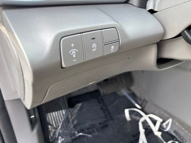 Certified Used 2024 Black Hyundai SE image 15