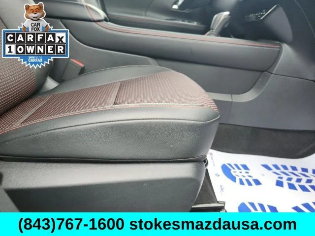 Used 2025 Black Nissan SR image 26
