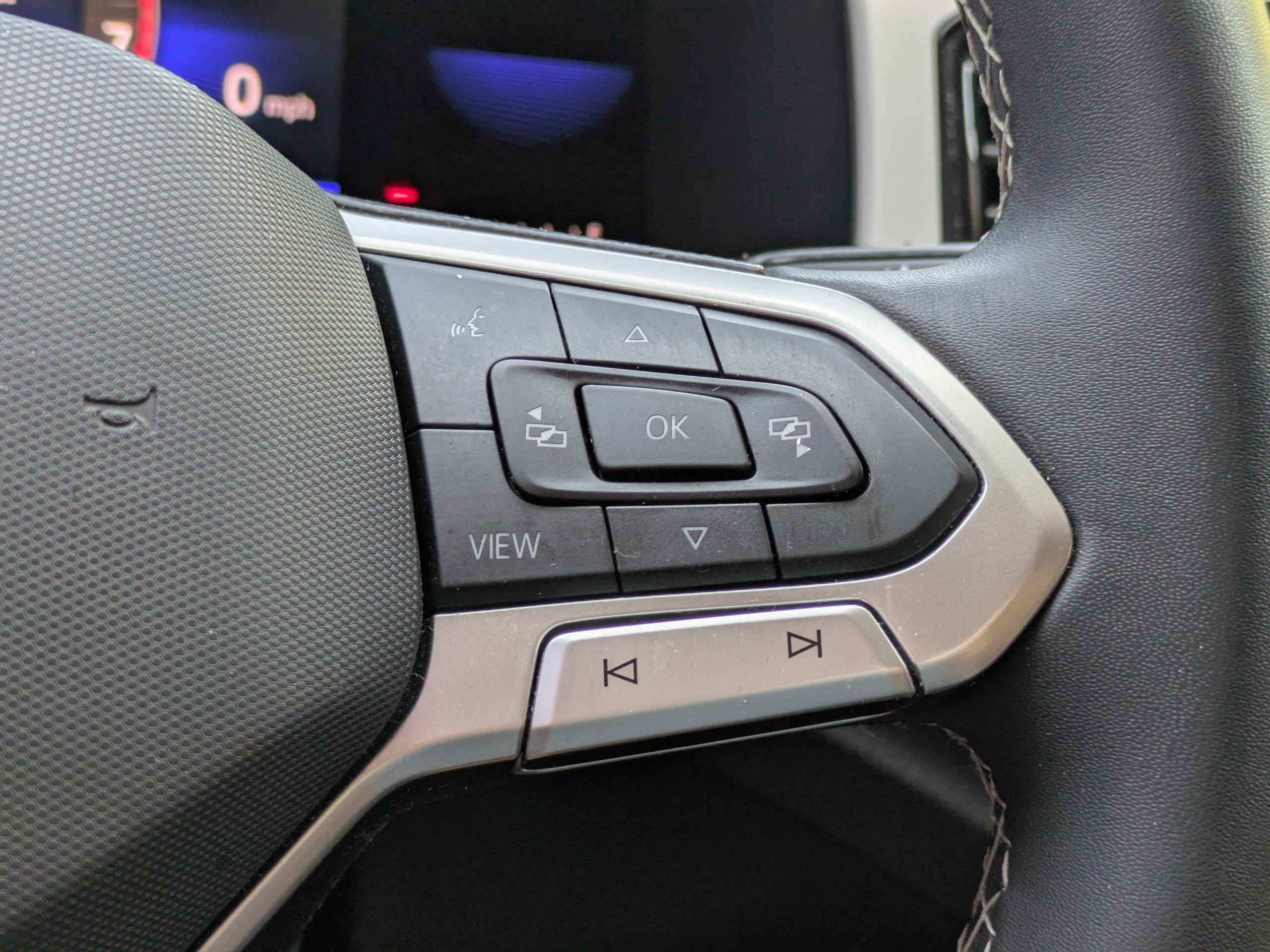 2022 Volkswagen Atlas SE w/Tech - Photo 27