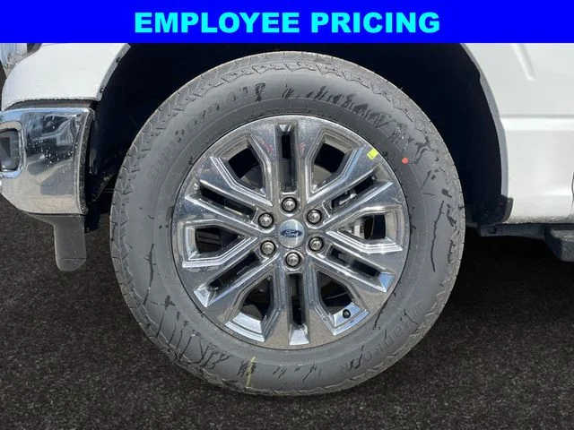 New 2026 White Ford Lariat image 14