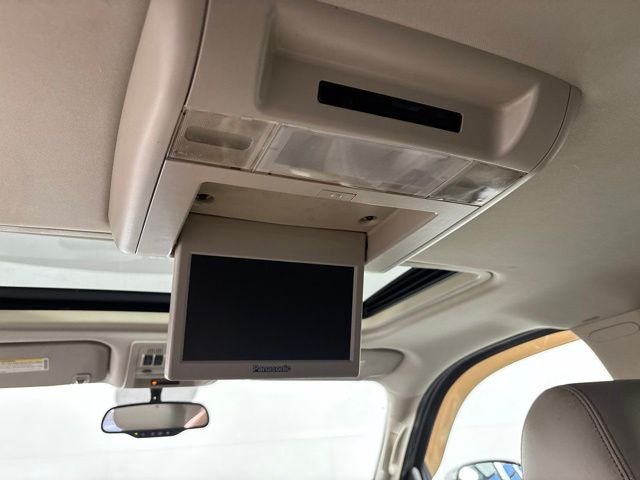 Used 2010 Silver Chevrolet LTZ image 23