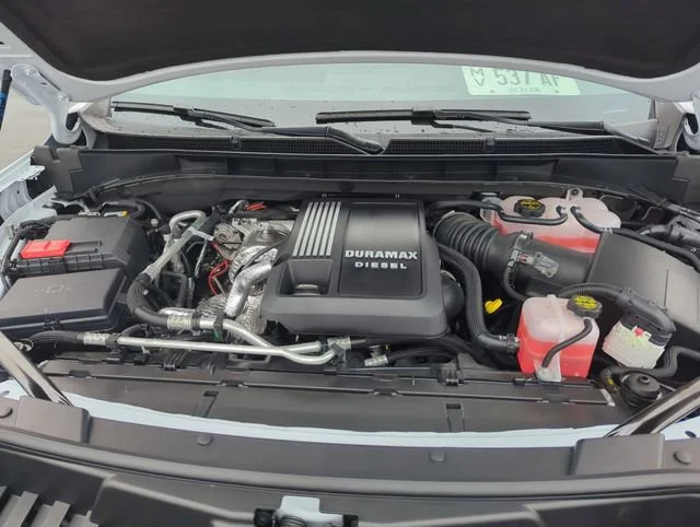 New 2026 Glacier White Tricoat GMC Denali Ultimate image 24