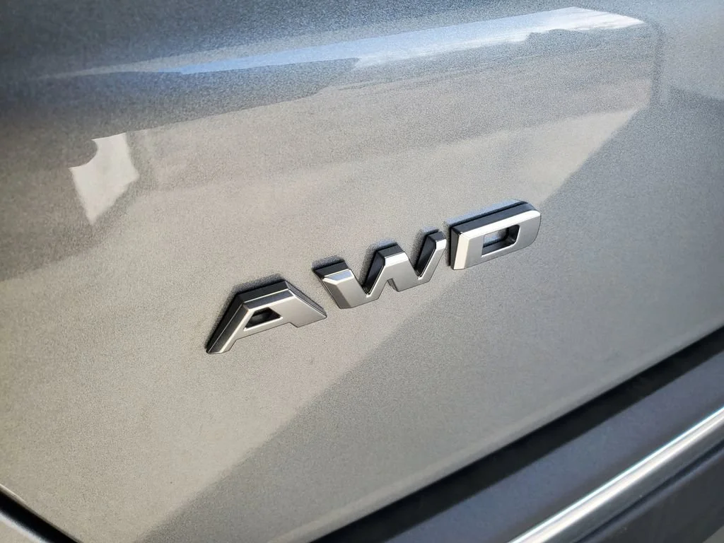 New 2026 Argent Silver Metallic Cadillac Luxury image 26