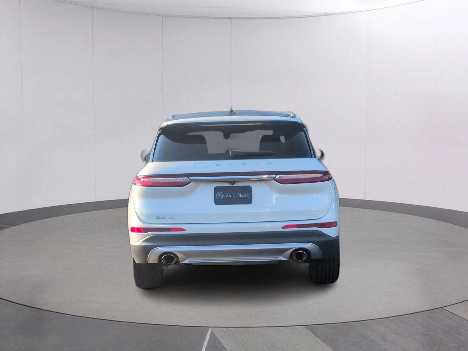 Used 2022 Pristine White Metallic Tri-Coat Lincoln Reserve image 4