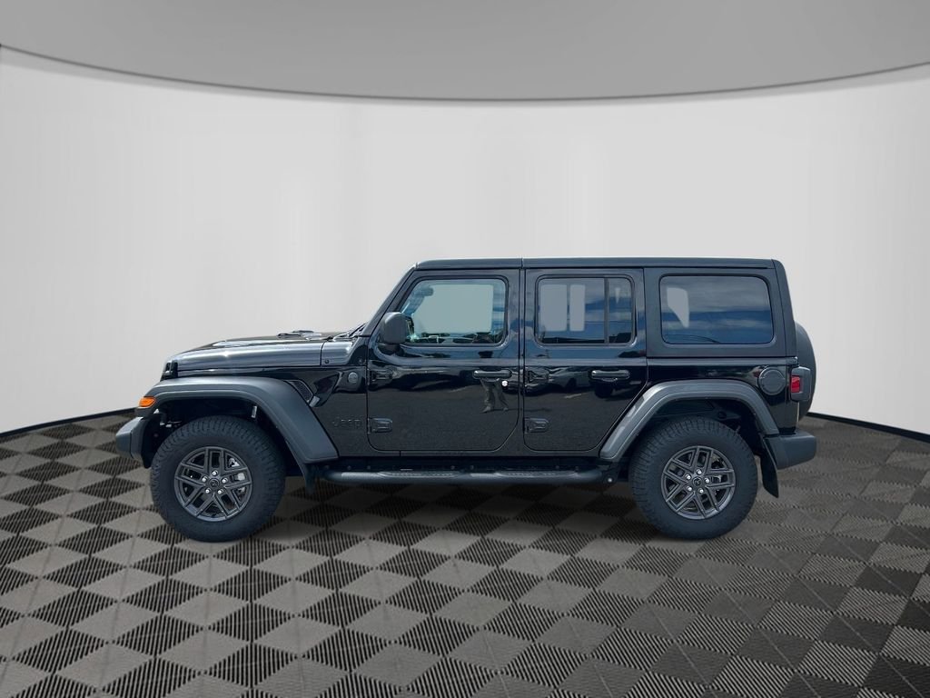 Used 2025 Black Jeep Sport S image 2