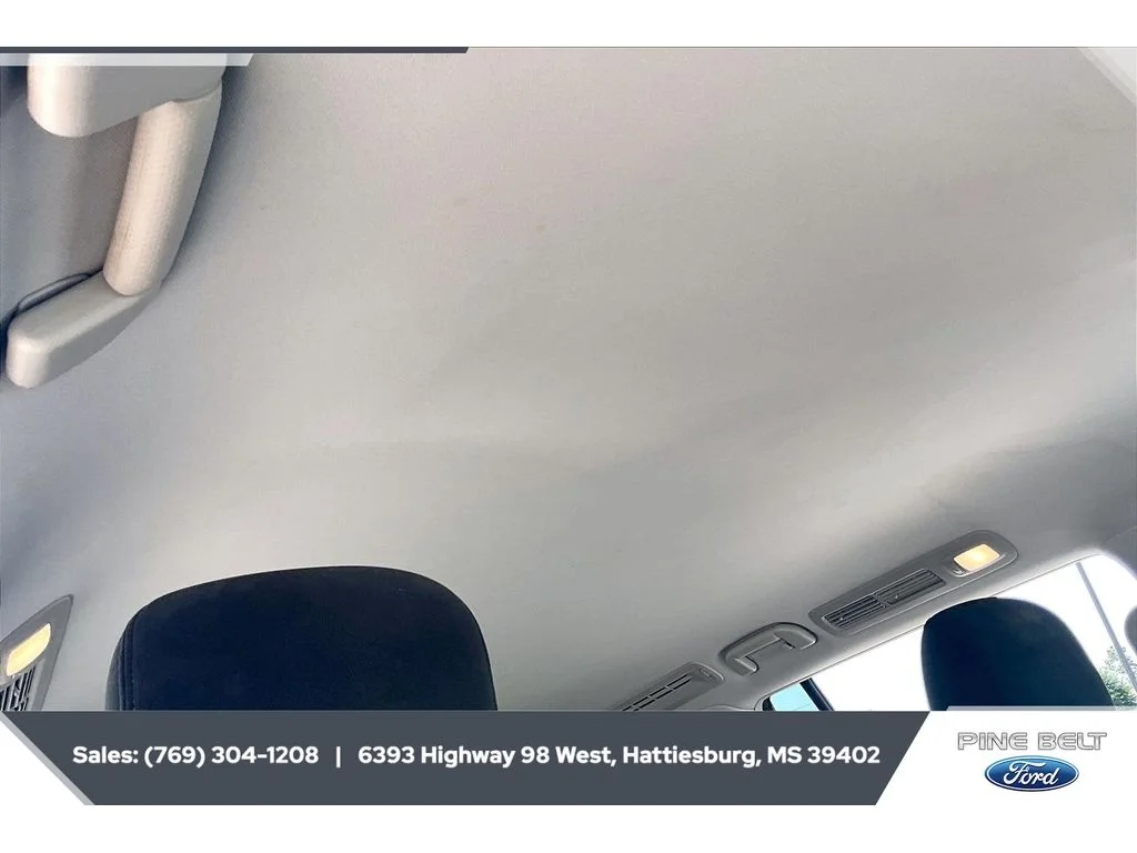 Used 2019 Brilliant Silver Metallic Nissan SV image 16