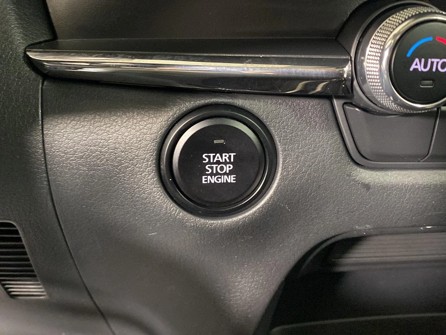 Used 2023 Polymetal Gray Metallic Mazda 2.5 S Carbon Edition image 6