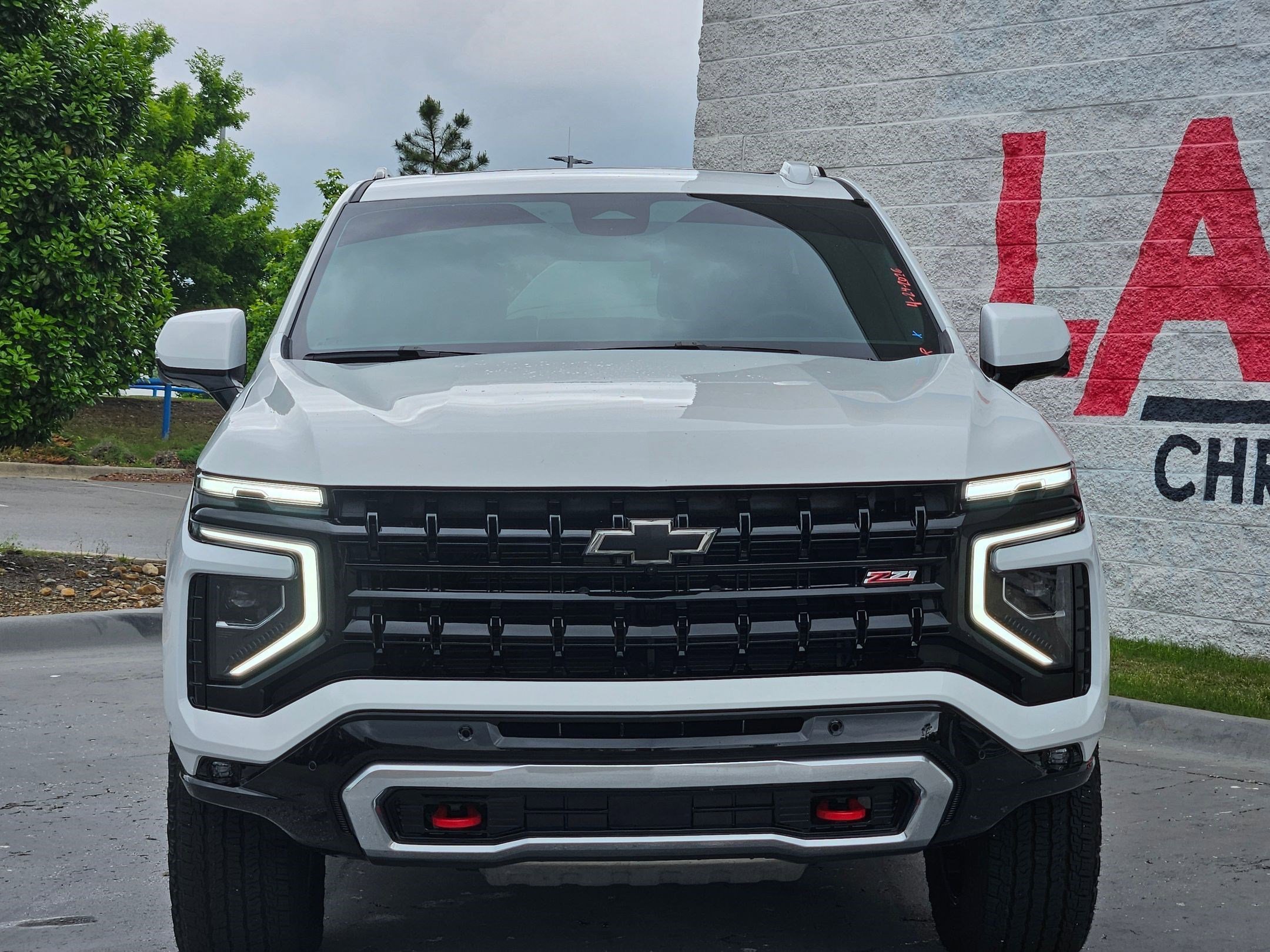 Used 2026 Summit White Chevrolet Z71 image 2