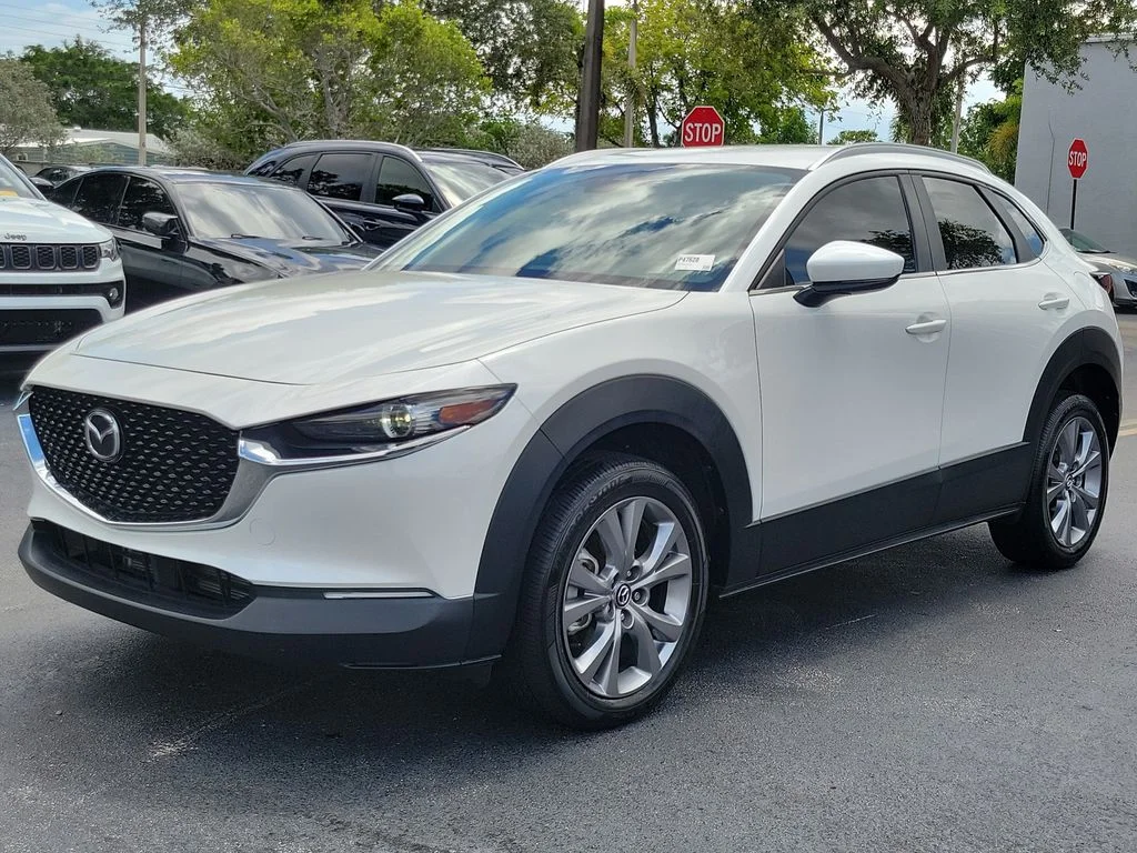 Certified Used 2023 White Mazda 2.5 S Preferred Package image 2