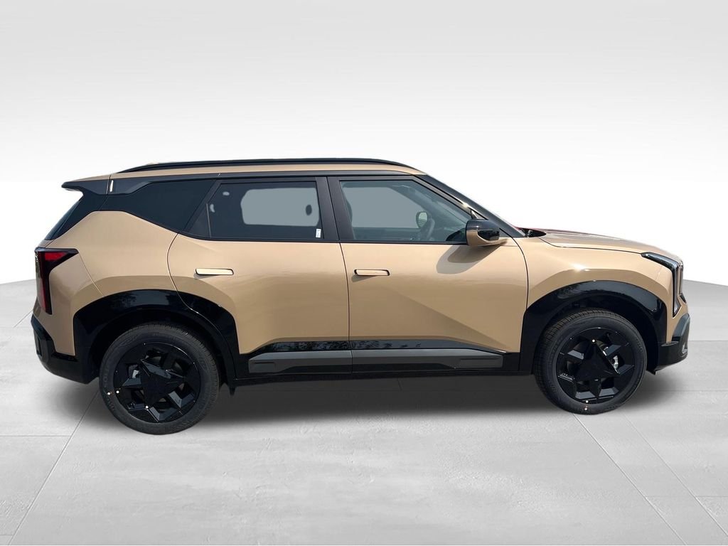 New 2027 Brown Kia X-Line S image 6