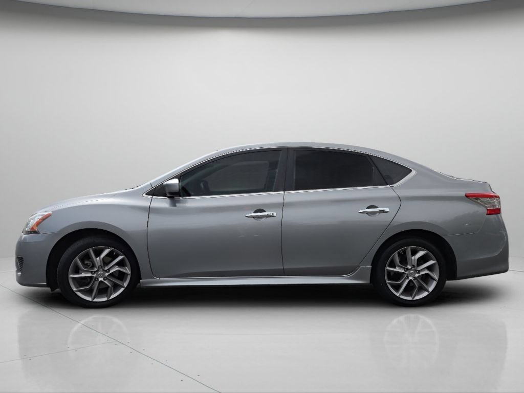 Used 2013 Magnetic Gray Nissan SR image 18