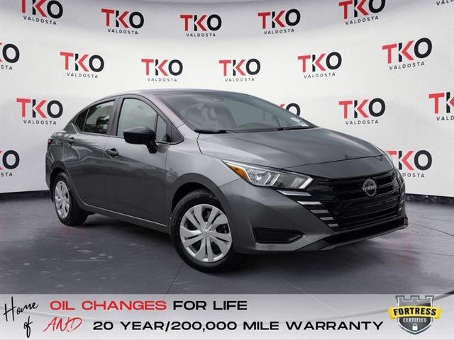 2024 Nissan Versa 1.6 S CVT's photo