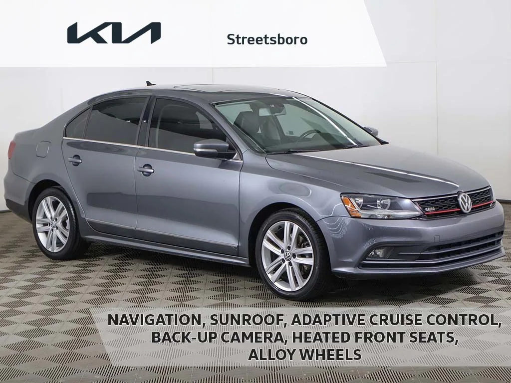 2017 Volkswagen Jetta 1.8T SEL Auto's photo