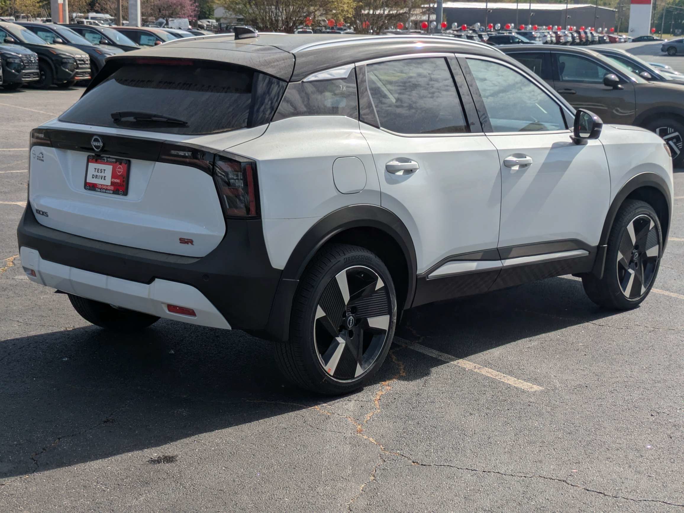 New 2026 White Nissan SR image 2