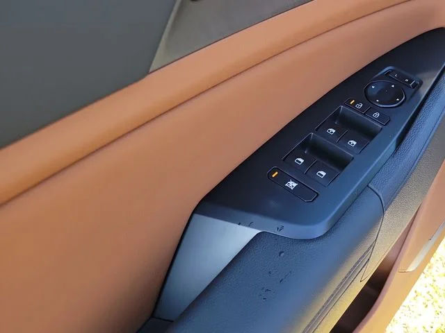 New 2027 Wolf Gray Kia X-Line image 17