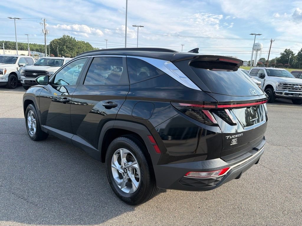 Used 2024 Black Pearl Hyundai SEL image 6