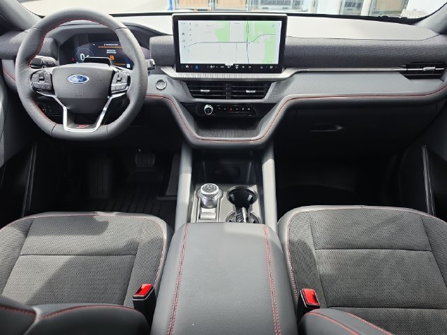 2026 Ford Explorer ST - Photo 11