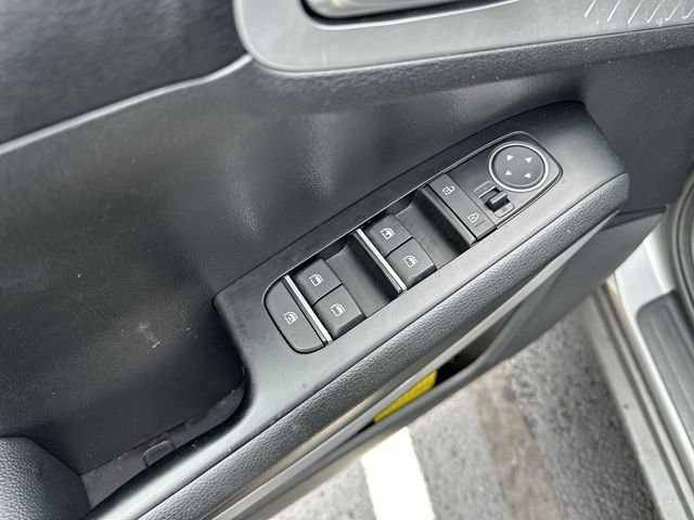 2025 Kia Soul LX - Photo 16