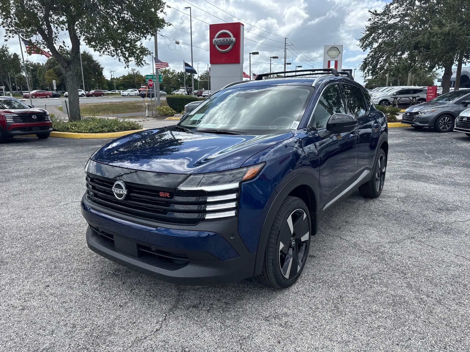 New 2026 Nissan Kicks SR 4D Sport Utility