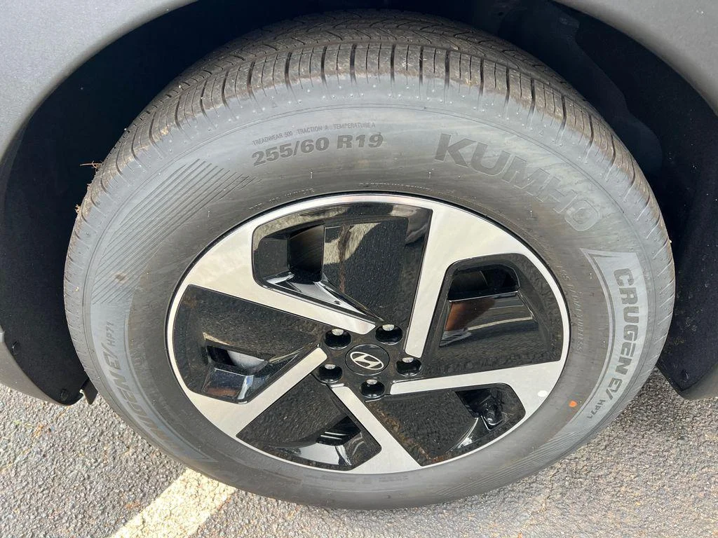 2026 Hyundai IONIQ 9 SE - Photo 32