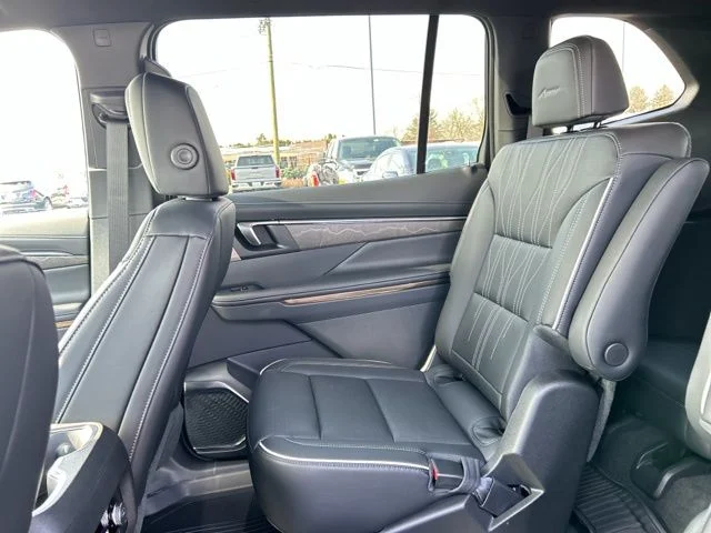 2026 Buick Enclave Avenir - Photo 23