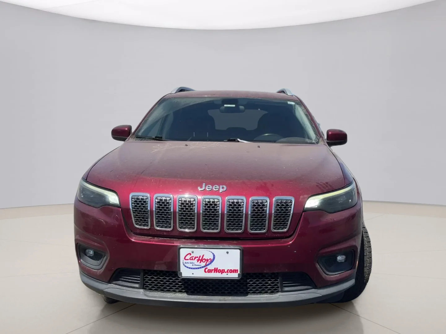 Used 2019 Red Jeep LATITUDE image 8