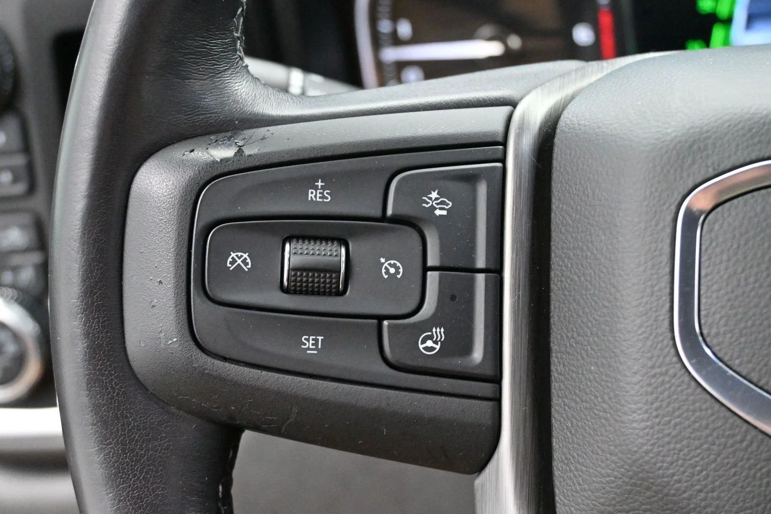 Used 2021 Onyx Black GMC Denali image 18