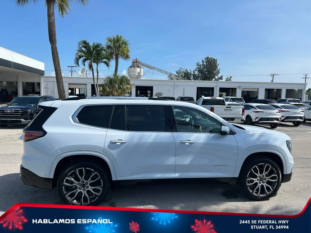 New 2026 Glacier White Tricoat GMC Denali Ultimate image 4