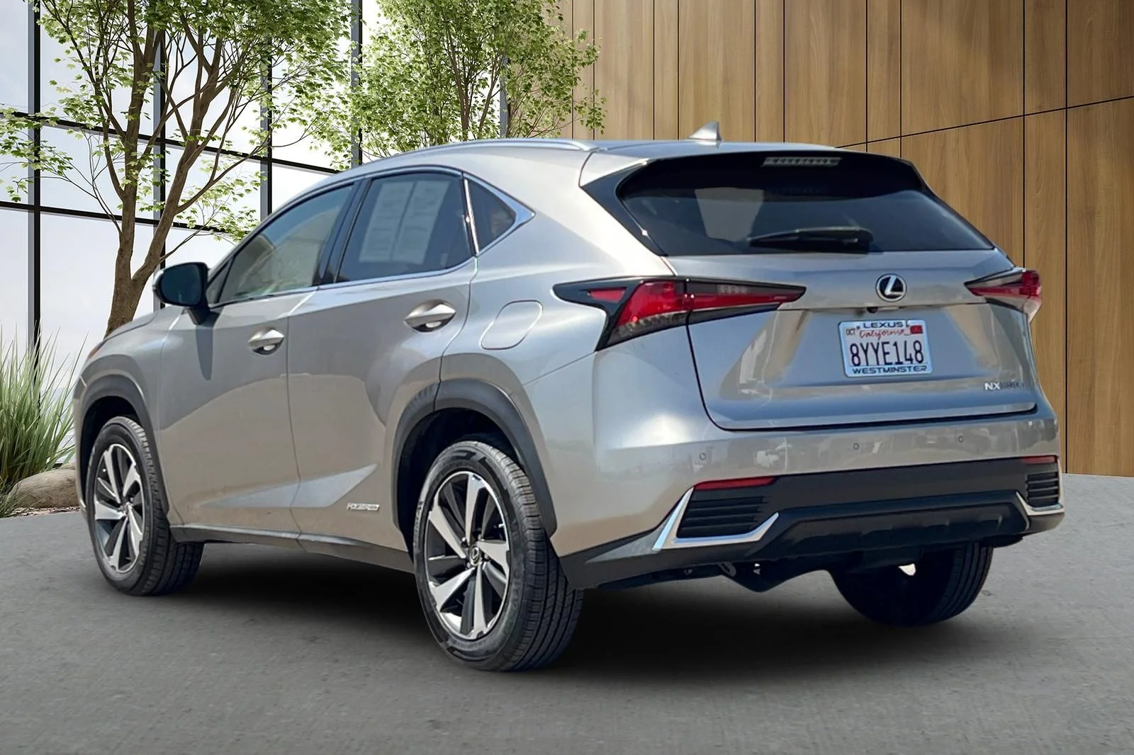 Used 2019 Silver Lexus 300h image 6