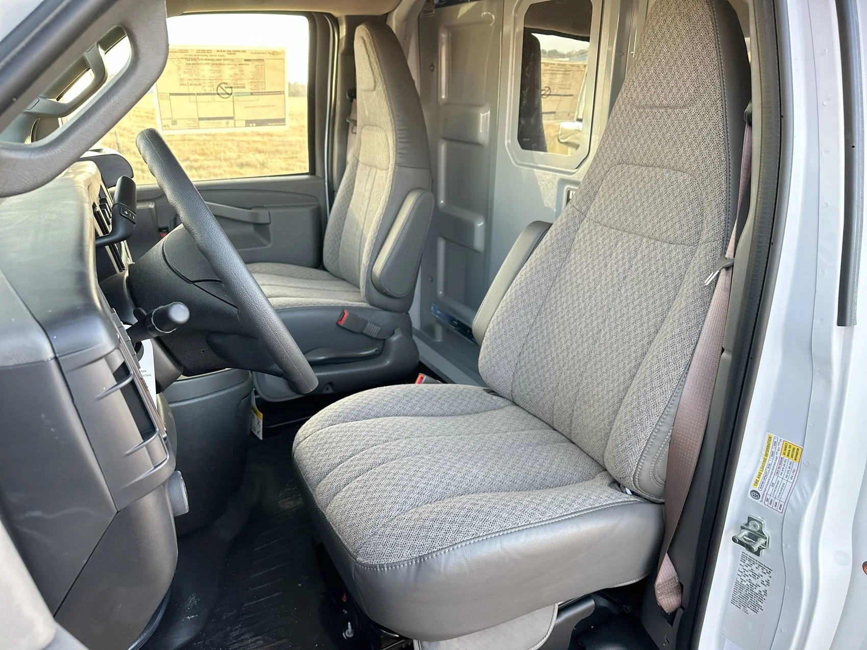 New 2025 Summit White Chevrolet Work Van image 11