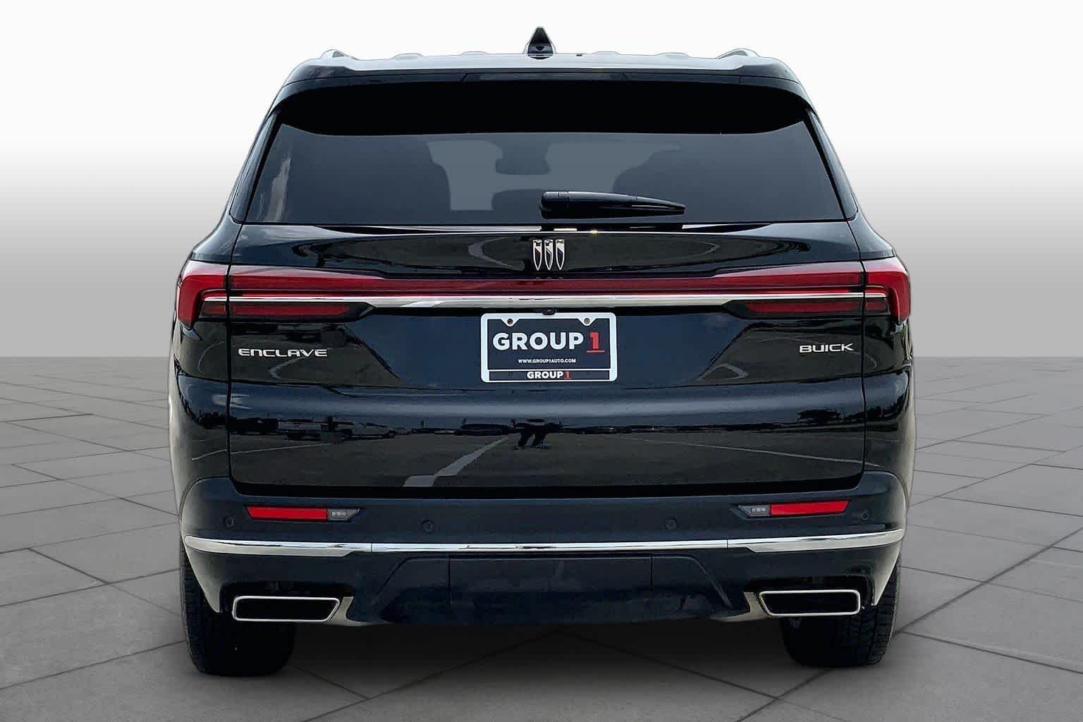 Used 2025 Ebony Twilight Metallic Buick Preferred image 5