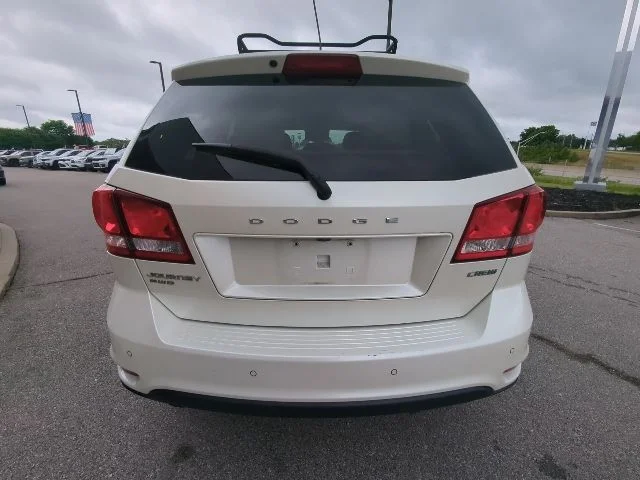 Used 2013 White Dodge Crew image 31