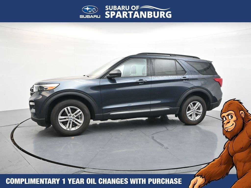 Used 2023 Blue Metallic Ford XLT image 3