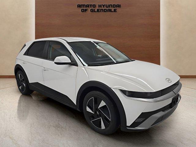 New 2026 White Hyundai SEL image 8