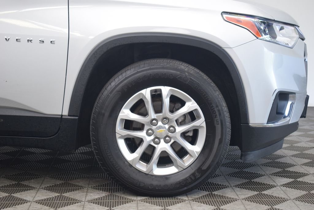 Used 2019 Silver Chevrolet LT image 26
