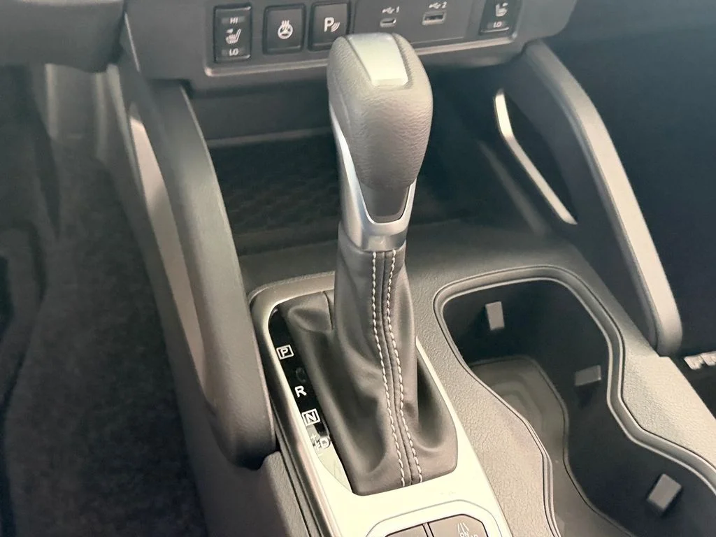 New 2026 Glacier White Nissan Crew Cab SV image 19