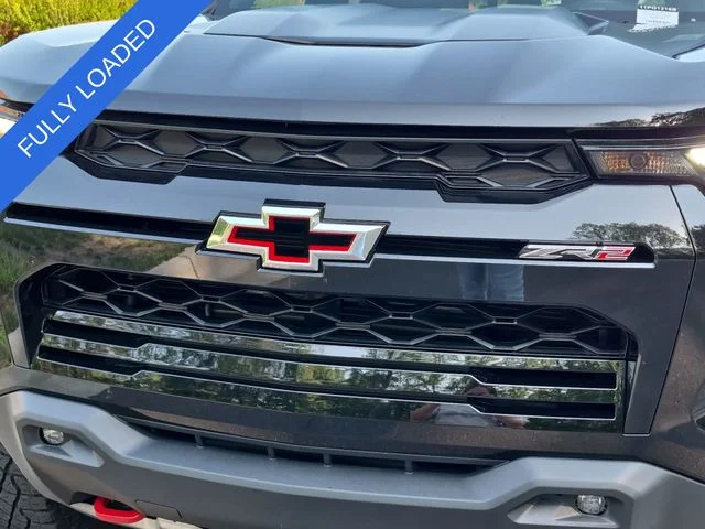 Used 2024 Black Chevrolet ZR2 image 24