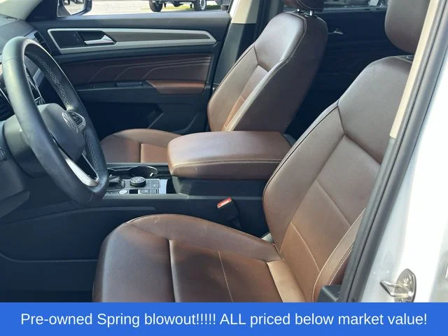 Used 2022  Volkswagen 2.0T SEL image 16