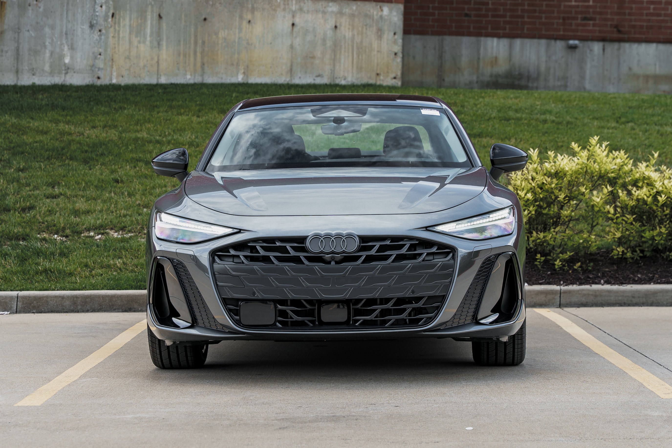 New 2026 Daytona Gray Pearl Effect Audi Premium Plus image 31